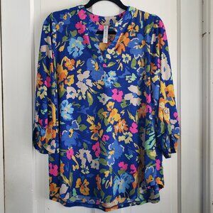 Dear Scarlett 3/4 Sleeve Lizzy Top